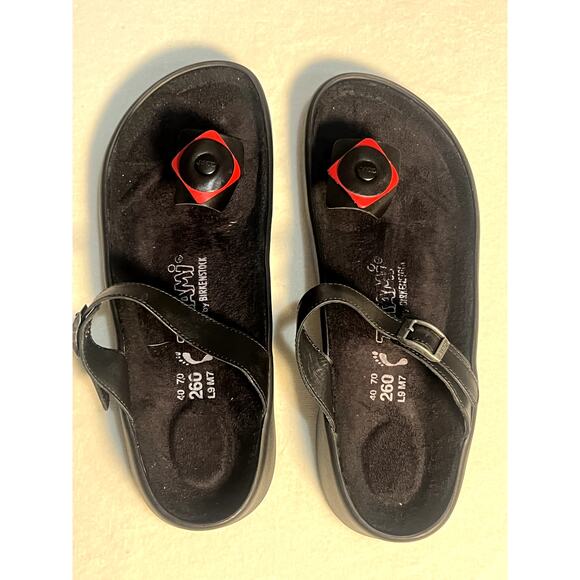 Tatami by Birkenstock Black Sandals Unisex W9 M7 - Picture 1 of 7